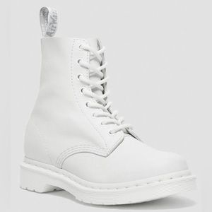 1460 Mono Smooth Leather Lace Up Dr. Martens in White | US Women’s 10 / Men’s 9